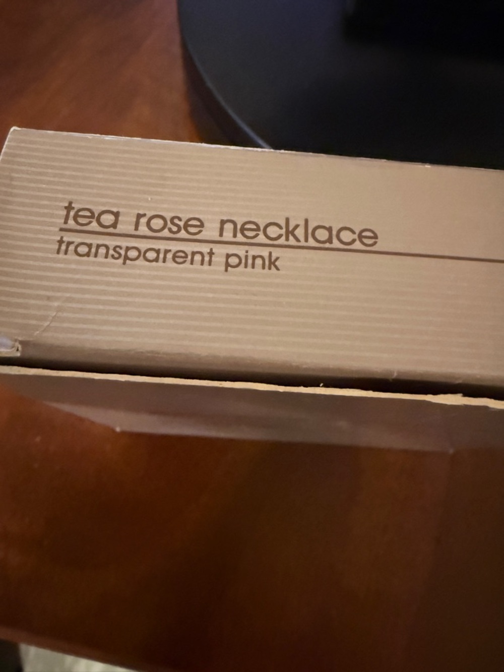 Avon Tea Rose Transparent Pink Necklace in the Original Box - Picture 7 of 10